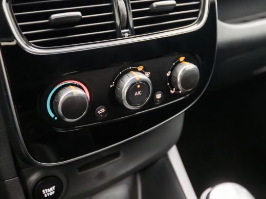 Renault Clio Estate 0.9 TCe Zen Sport (NAVIGATIE, AIRCO, CRUISE, SPORTSTOELEN, LM VELGEN, PARKEERSENSOREN, NIE... ActivLease financial lease