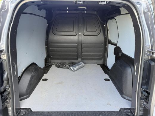 Renault Kangoo E-Tech Advance 44 kWh SOH 98%, Led,Navi,Cruise,Pdc ActivLease financial lease