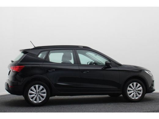 Seat Arona 1.0 TSI Style Business Intense Camera, Apple Carplay, Stoelverwarming, Cruise, PDC ActivLease financial lease