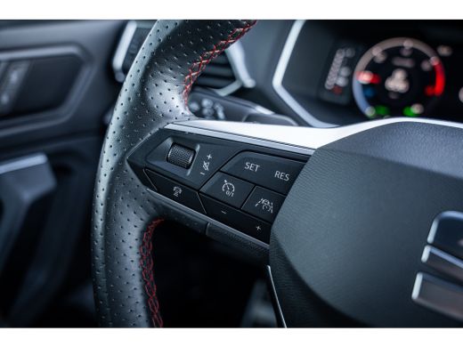 Seat Tarraco 1.4 TSI e-Hybrid PHEV FR | Elektrisch verstelb. bestuurdersstoel met geheugen | Lichtmetalen velg... ActivLease financial lease