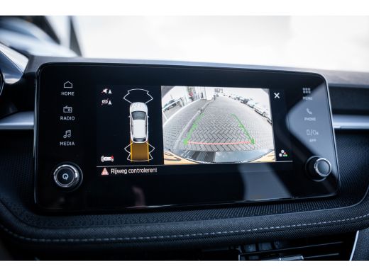 Skoda Fabia 1.0 TSI Business Edition | Achteruitrijcamera | Airco (automatisch) | Cruise control adaptief ActivLease financial lease