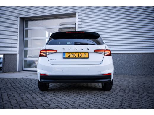 Skoda Fabia | Achteruitrijcamera | Cruise control adaptief ActivLease financial lease