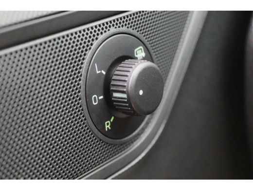 Skoda Fabia Combi 1.0 Business Edition Climate, Apple Carplay, DAB, Cruise, PDC ActivLease financial lease