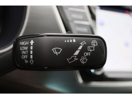 Skoda Fabia Combi 1.0 Business Edition Climate, Apple Carplay, DAB, Cruise, PDC ActivLease financial lease