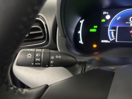 Toyota Yaris Cross 1.5 Hybrid 115 Dynamic Comfort Pack ActivLease financial lease