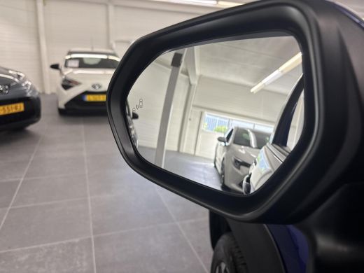 Toyota Yaris Cross 1.5 Hybrid 115 Dynamic Comfort Pack ActivLease financial lease