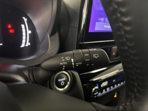 Toyota Yaris Cross 1.5 Hybrid 115 Dynamic Comfort Pack ActivLease financial lease