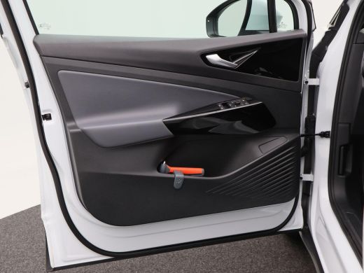 Volkswagen ID.4 Pro 77 kWh 204 Pk Automaat | SOH 96% | Trekhaak | LED | Adaptive Cruise | Carplay | Stoel Verwarm... ActivLease financial lease