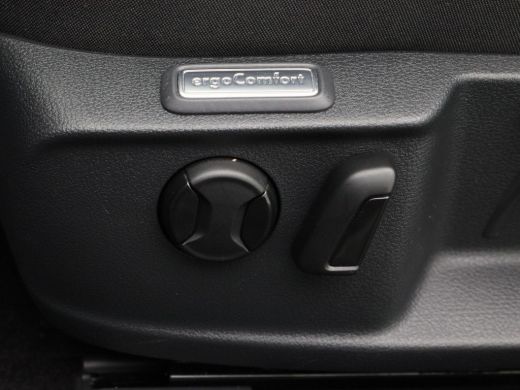 Volkswagen Passat Variant 1.4 TSi 218 Pk Automaat PHEV GTE Business | Panoramadak | Full LED | 18 Inch | Camera | C... ActivLease financial lease