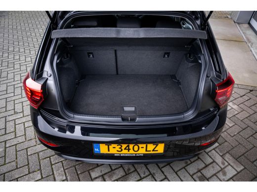 Volkswagen Polo 1.0 TSI Life | Achteruitrijcamera | Navigatiesysteem | Voorstoelen verwarmd ActivLease financial lease