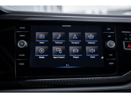 Volkswagen Polo 1.0 TSI Life | Achteruitrijcamera | Navigatiesysteem | Voorstoelen verwarmd ActivLease financial lease