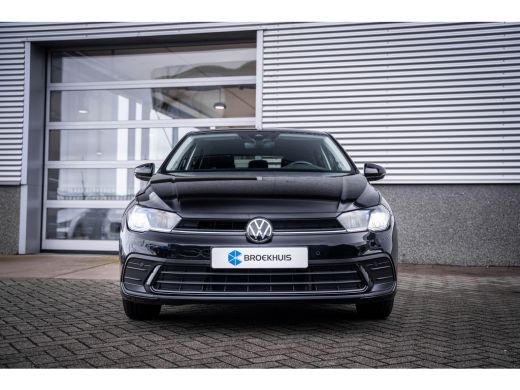Volkswagen Polo 1.0 TSI Life | Achteruitrijcamera | Navigatiesysteem | Voorstoelen verwarmd ActivLease financial lease