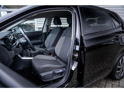 Volkswagen Polo 1.0 TSI Life | Achteruitrijcamera | Navigatiesysteem | Voorstoelen verwarmd ActivLease financial lease