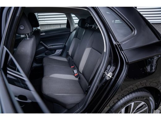 Volkswagen Polo 1.0 TSI Life | Achteruitrijcamera | Navigatiesysteem | Voorstoelen verwarmd ActivLease financial lease