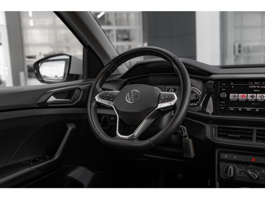 Volkswagen T-Cross 1.0 96PK TSI Life | 'App-Connect' draadlozen smartphone integratie | Airco | Airconditioning, han... ActivLease financial lease