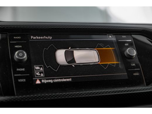 Volkswagen T-Cross 1.0 96PK TSI Life | 'App-Connect' draadlozen smartphone integratie | Airco | Airconditioning, han... ActivLease financial lease