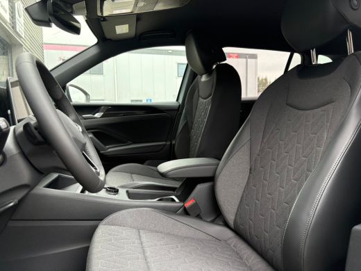 Volkswagen Tiguan 1.5 eHybrid Life Edition | Inclusief €2000,- inruilvoordeel | Trekhaak | A-uitrijcamera | Style e... ActivLease financial lease