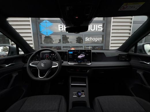 Volkswagen Tiguan 1.5 eHybrid Life Edition | Inclusief €2000,- inruilvoordeel | Trekhaak | A-uitrijcamera | Style e... ActivLease financial lease