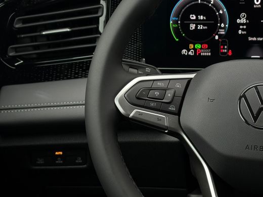 Volkswagen Tiguan 1.5 eHybrid Life Edition | Inclusief €2000,- inruilvoordeel | Trekhaak | A-uitrijcamera | Style e... ActivLease financial lease