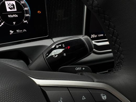 Volkswagen Tiguan 1.5 eHybrid Life Edition | Inclusief €2000,- inruilvoordeel | Trekhaak | A-uitrijcamera | Style e... ActivLease financial lease