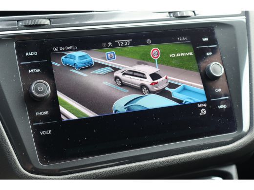 Volkswagen Tiguan Allspace 149PK 1.5 TSI R-Line Business 7p. | Achteruitrijcamera | Keyless entry | Trekhaak elektrisch uitk... ActivLease financial lease