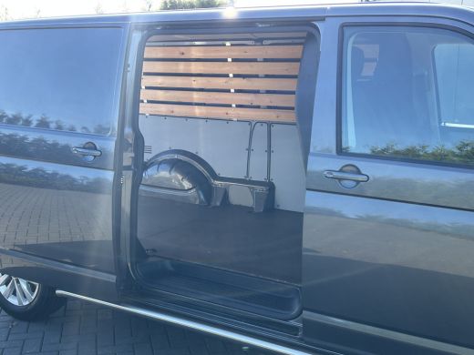 Volkswagen Transporter 2.0 TDI 150 PK HIGHLINE AUTOMAAT DSG / L2H1 / 1e EIGENAAR / UNIEK 37.581 KM !! / BPM VRIJ / AIRCO... ActivLease financial lease