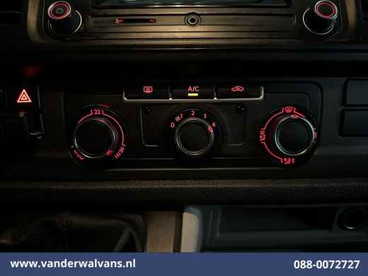 Volkswagen Transporter 2.0 TDI 150pk L2H1 Glasresteel Euro6 Airco | Imperiaal | 2500kg Trekhaak Bijrijdersbank, Sidebars... ActivLease financial lease