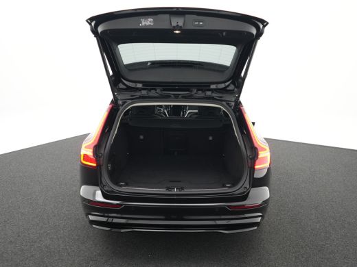 Volvo  V60 2.0 T6 Plug-in hybrid AWD Ultra Dark | Head-Up | Harman Kardon | Panoramadak | Leder | Privacy Gl... ActivLease financial lease