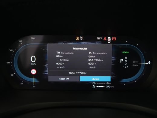 Volvo  V60 2.0 T6 Plug-in hybrid AWD Ultra Dark | Head-Up | Harman Kardon | Panoramadak | Leder | Privacy Gl... ActivLease financial lease