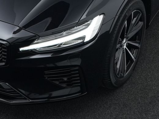 Volvo  V60 2.0 T6 Plug-in hybrid AWD Ultra Dark | Head-Up | Harman Kardon | Panoramadak | Leder | Privacy Gl... ActivLease financial lease