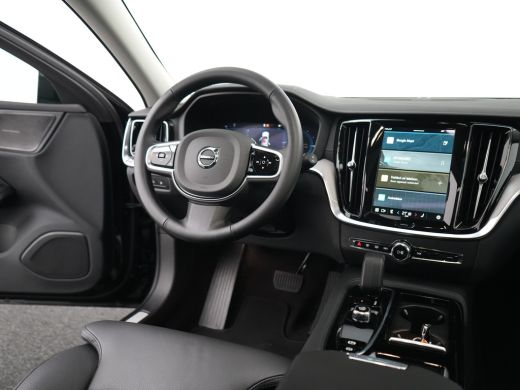 Volvo  V60 2.0 T6 Plug-in hybrid AWD Ultra Dark | Head-Up | Harman Kardon | Panoramadak | Leder | Privacy Gl... ActivLease financial lease