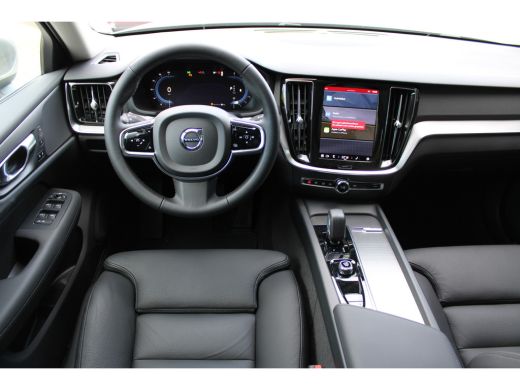 Volvo  V60 B3 Plus Bright | 18" | Panoramadak | Leder | Camera | Elektr. verst. stoelen | Keyless | Adaptiev... ActivLease financial lease
