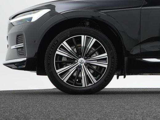 Volvo  XC60 B4 Ultimate Bright | BTW-auto | Head-Up | Harman Kardon | Panoramadak | 360° Camera | Lederen Das... ActivLease financial lease