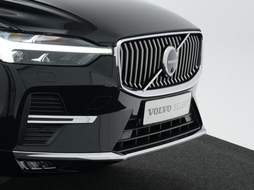 Volvo  XC60 B4 Ultimate Bright | BTW-auto | Head-Up | Harman Kardon | Panoramadak | 360° Camera | Lederen Das... ActivLease financial lease