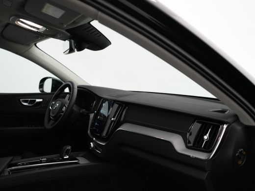 Volvo  XC60 B4 Ultimate Bright | BTW-auto | Head-Up | Harman Kardon | Panoramadak | 360° Camera | Lederen Das... ActivLease financial lease