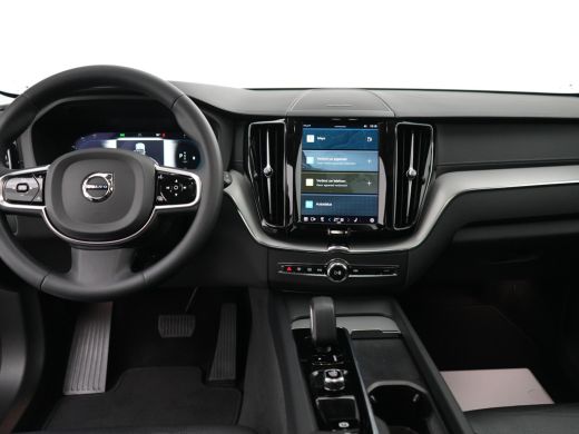 Volvo  XC60 B4 Ultimate Bright | BTW-auto | Head-Up | Harman Kardon | Panoramadak | 360° Camera | Lederen Das... ActivLease financial lease