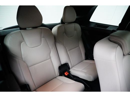 Volvo  XC90 2.0 T8 Plug-in hybrid AWD Ultra Dark | Nieuwe auto | 8 km | Luchtvering | Bowers & Wilkins | 360°... ActivLease financial lease