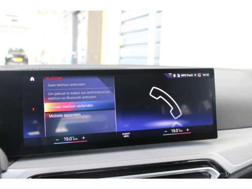 BMW 3 Serie Touring 320e | Facelift | 18 inch | Carplay | ActivLease financial lease