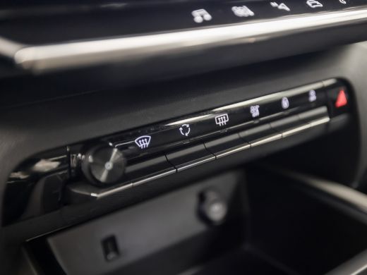 Citroën C5 Aircross 1.2 PureTech Sport (VIRTUAL COCKPIT, APPLE CARPLAY, GROOT NAVI, 360 CAMERA, GETINT GLAS, SPORTSTO... ActivLease financial lease
