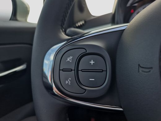 Fiat 500C 1.0 Hybrid Dolcevita Finale Carplay/android auto | Parkeersensoren achter | Cruise control | Airco | ActivLease financial lease