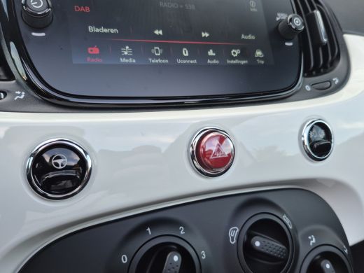 Fiat 500C 1.0 Hybrid Dolcevita Finale Carplay/android auto | Parkeersensoren achter | Cruise control | Airco | ActivLease financial lease