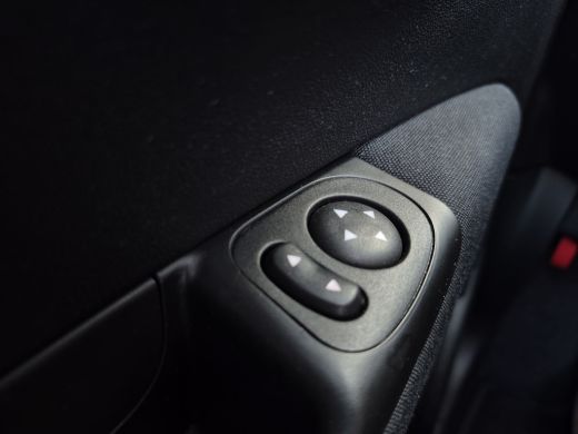 Fiat 500C 1.0 Hybrid Dolcevita Finale Carplay/android auto | Parkeersensoren achter | Cruise control | Airco | ActivLease financial lease