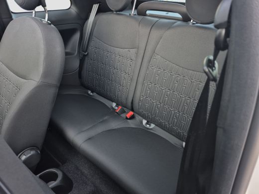 Fiat 500C 1.0 Hybrid Dolcevita Finale Carplay/android auto | Parkeersensoren achter | Cruise control | Airco | ActivLease financial lease