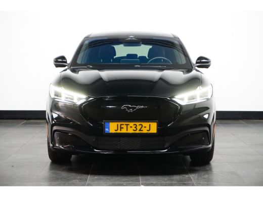 Ford Mustang Mach-E Mach-E Extended AWD 98 kWh | Pano-dak | B&O Audio | Memory stoel | 360 Camera | Technology pack+ ... ActivLease financial lease