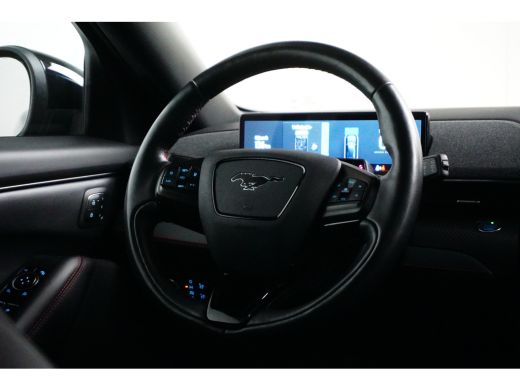 Ford Mustang Mach-E Mach-E Extended AWD 98 kWh | Pano-dak | B&O Audio | Memory stoel | 360 Camera | Technology pack+ ... ActivLease financial lease