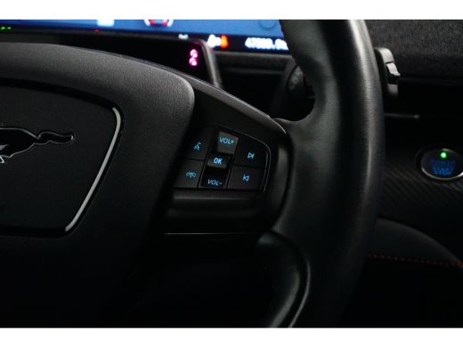 Ford Mustang Mach-E Mach-E Extended AWD 98 kWh | Pano-dak | B&O Audio | Memory stoel | 360 Camera | Technology pack+ ... ActivLease financial lease