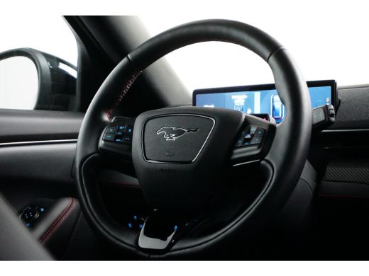 Ford Mustang Mach-E Mach-E Extended AWD 98 kWh | Pano-dak | B&O Audio | Memory stoel | 360 Camera | Technology pack+ ... ActivLease financial lease
