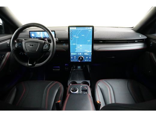 Ford Mustang Mach-E Mach-E Extended AWD 98 kWh | Pano-dak | B&O Audio | Memory stoel | 360 Camera | Technology pack+ ... ActivLease financial lease