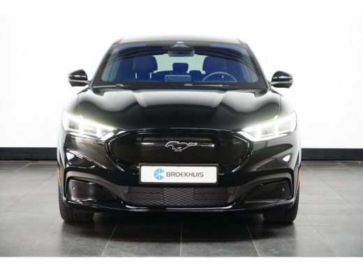 Ford Mustang Mach-E Mach-E Extended AWD 98 kWh | Pano-dak | B&O Audio | Memory stoel | 360 Camera | Technology pack+ ... ActivLease financial lease