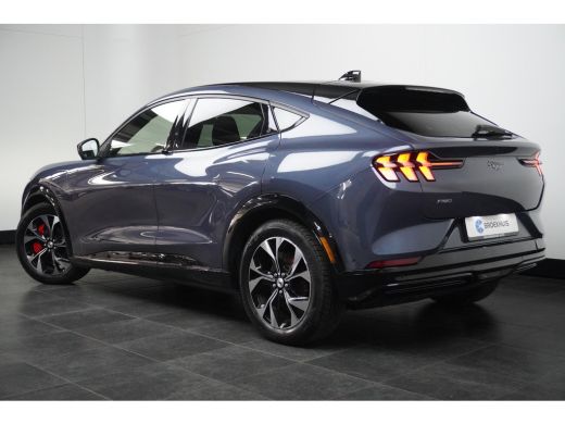 Ford Mustang Mach-E Mach-E Extended AWD 98 kWh | Unieke Kleur! | Pano-dak | B&O Audio | Memory stoel | 360 Camera | T... ActivLease financial lease